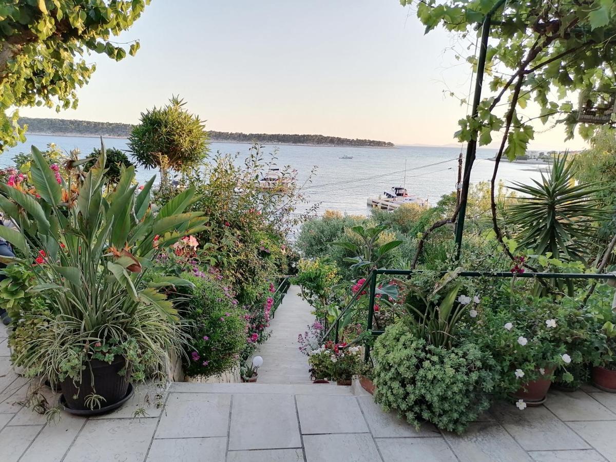 Paradise House At Sea Rab Town Buitenkant foto